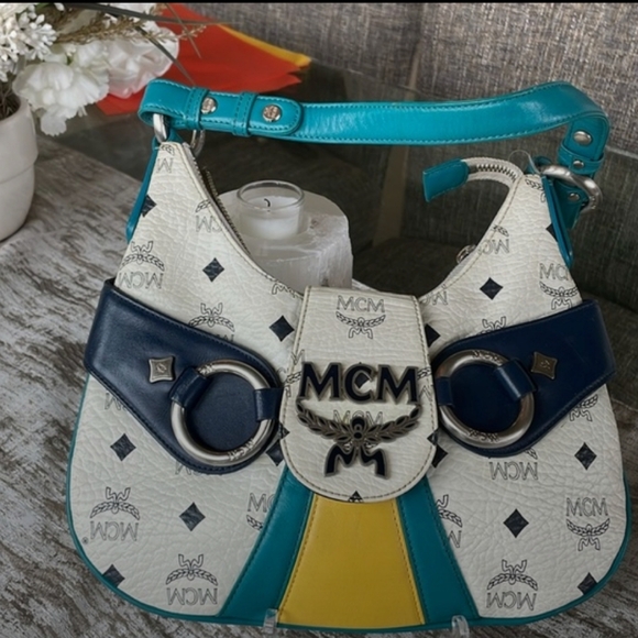 MCM small white and blue shoulder bag. - Picture 11 of 11